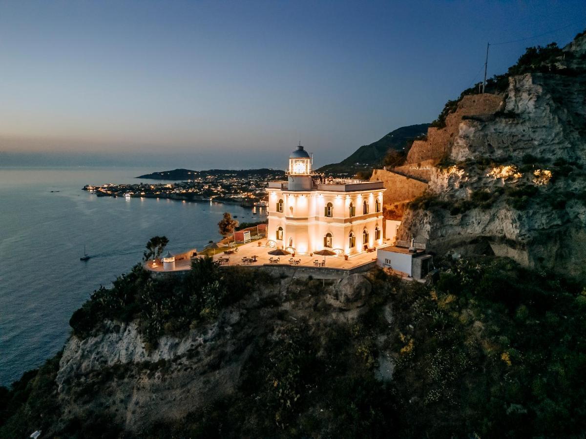 Faro Punta Imperatore Forio di Ischia Εξωτερικό φωτογραφία